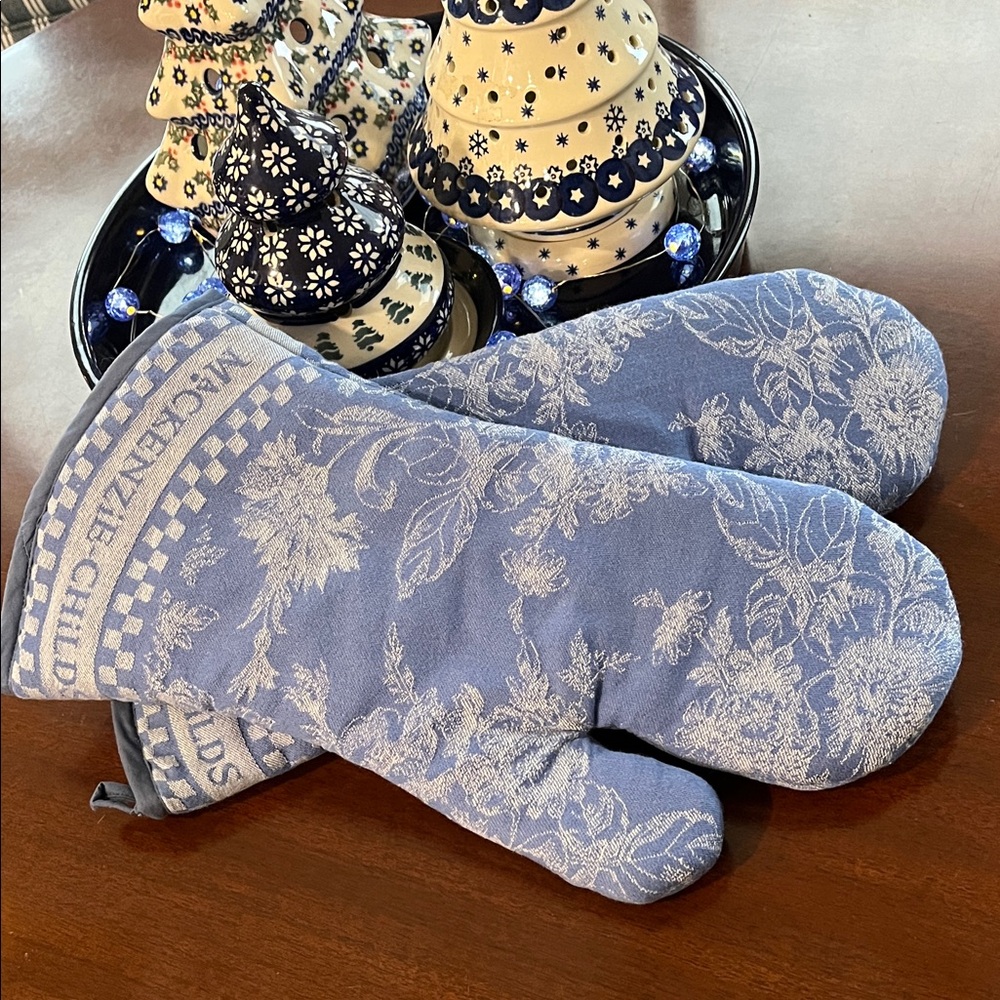 MacKenzie-Childs Blue and White Floral Oven Mitts